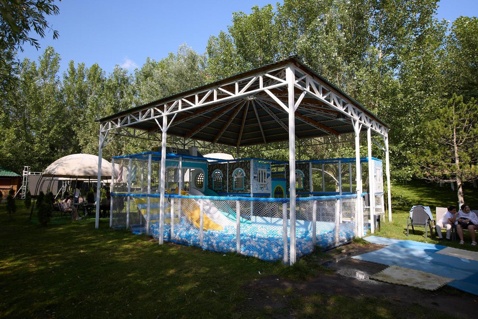 Noy Land Resort Sevan Extérieur photo